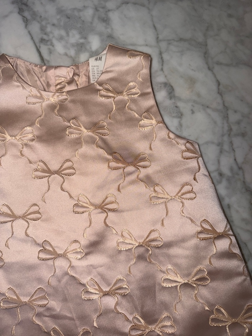 NWOT H&M Blush Pink Satin Bow-Appliqué Sleeveless Dress 2T - Picture 4 of 8